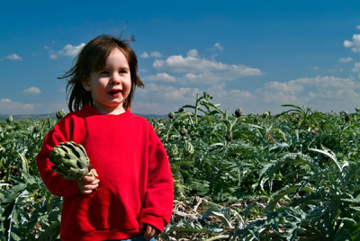 child-farm-field